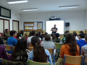 Algakon taller aves aula